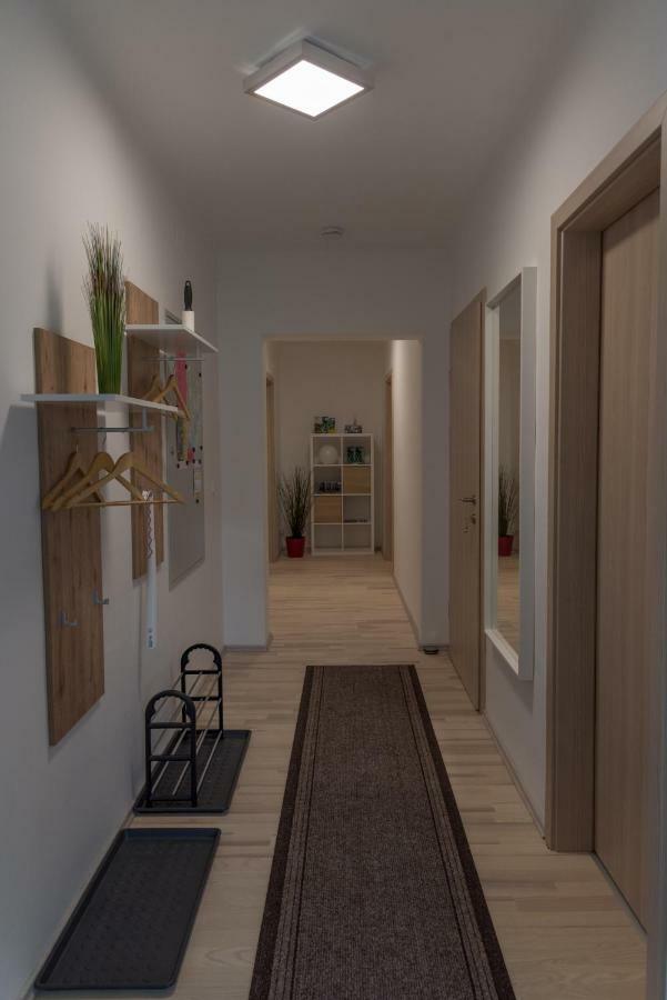 Apartment Sofia ボーデンスドルフ エクステリア 写真